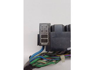 Pojistková skříňka 0UTLET, 20a Subaru Outback (BS) 2015