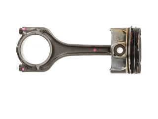 Шатун  04E198401AB    Volkswagen PASSAT B8  