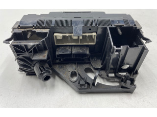 Блок управления климат-контролем    Volkswagen Caddy