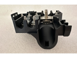 Блок предохранителей  4F0941824   Audi A6 S6 C6 4F    