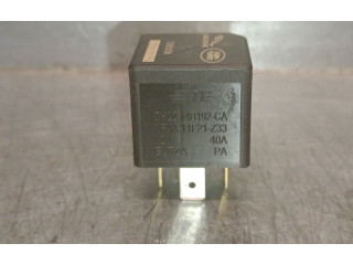 Блок предохранителей DH2214B192CA, VF4A11F21Z33TE Jaguar XE