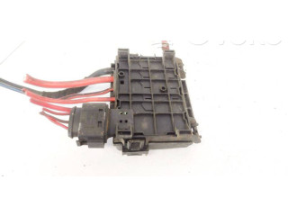 Блок предохранителей 1J0937550AB Skoda Octavia Mk1 (1U)