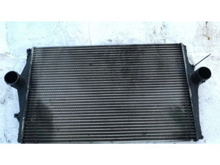 Интеркулер  8649471   Volvo V70 2.5