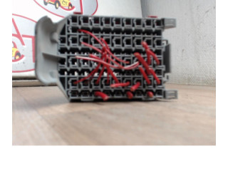 Ящик предохранителей (комплект) 31337185, 31337185   Volvo V70