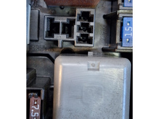 Pojistková skříňka 8264175070, 311100211 Toyota Prius (XW30) 2013