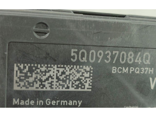 Блок комфорта 5Q0937084Q Skoda Octavia Mk3 (5E)