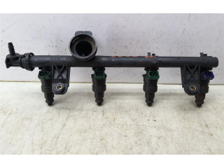 Топливная рампа 7700274294   Renault Clio II  