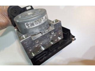 Блок АБС 5Q0614517BL, 10062534451 Volkswagen e-Golf 2014 - года