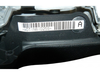 Подушка безопасности водителя GJ112245324 Subaru Forester SH