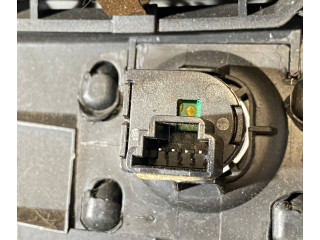 Подушка безопасности для колен P1XH71DX9AB, 68189156AA Jeep Grand Cherokee