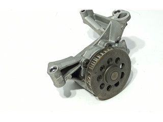 Масляный насос  CAYB 03L115105B, 03L115105C  Skoda Fabia Mk2 (5J) 