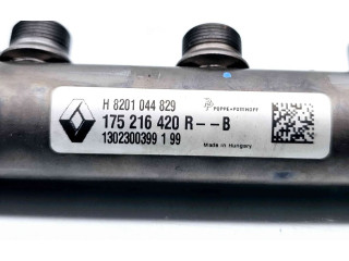 Топливная рампа 175216420R   Renault Megane III  