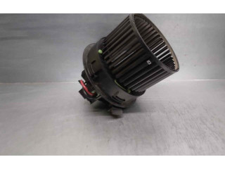 Вентилятор печки    272100759R   Renault Arkana