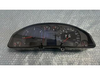 Панель приборов 4B0920900J, 110008947   Audi A6 S6 C5 4B       