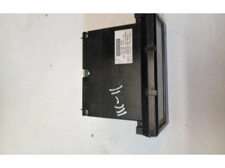 Дисплей    30797719, 69199100   Volvo V50