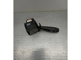 Ручка стеклоочистителей E10670223, 681727472R Dacia Dokker