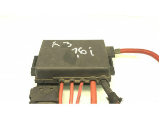 Pojistková skříňka 1J0937773 Audi A3 S3 8L 2002