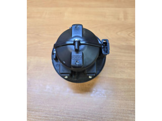 Вентилятор печки    6G9N18d413BA   Volvo V70