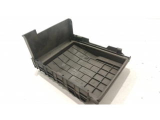 Pojistková skříňka Крышка ящика предохранителей 017181301   Audi A3 S3 8P 2006