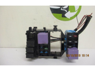 Pojistková skříňka 8200064071, 8200064071 Renault Vel Satis 2002