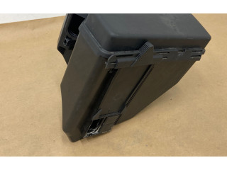 Блок предохранителей  2305400224   Mercedes-Benz SL R230    