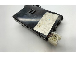 Pojistková skříňka Řídící jednotka BSM P8200621762, 281180842A   Renault Clio III 2007