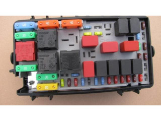 Ящик предохранителей (комплект)