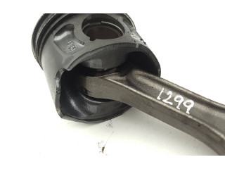 Поршень с шатуном M15746 D Maserati Ghibli