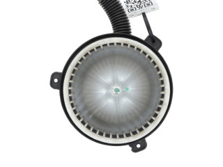 Вентилятор печки 7802A312, L0-8677H Mitsubishi L200