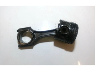 Píst    Opel Zafira A     