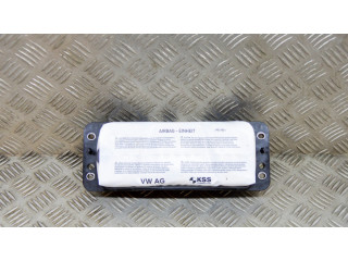 Подушка безопасности пассажира 8V0880204J Volkswagen Golf VII