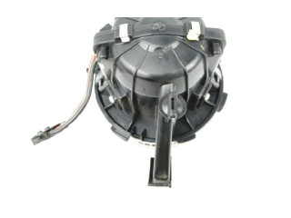 Вентилятор печки Audi A4 Allroad