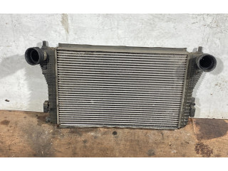 Интеркулер  1k0145803   Volkswagen Touran I 