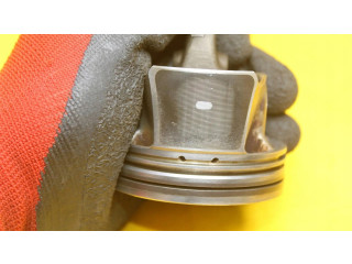 Поршень с шатуном 7289 Renault Clio IV