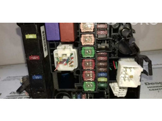 Pojistková skříňka Toyota Yaris 2006