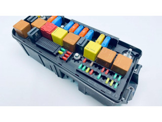 Блок предохранителей 12769644 Cadillac BLS