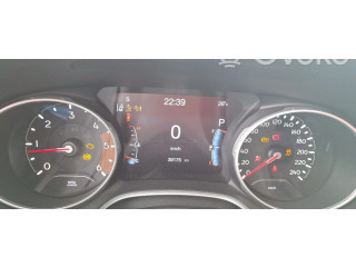 Блок управления двигателя 68328041AA, P68328041AA Jeep Compass