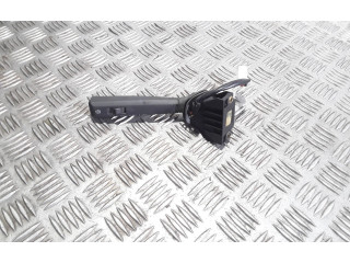 Ручка стеклоочистителей    Volvo S70  V70  V70 XC