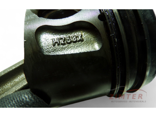 Поршень с шатуном 306DT H268X Jaguar XF X250