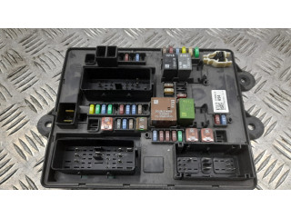 Pojistková skříňka 23180898 Chevrolet Corvette 2015