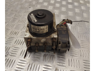 Блок АБС 8671224, 8671224   Volvo  V70  2000 - 2004 года