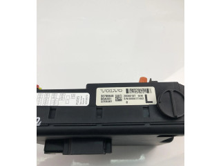 Блок предохранителей  30786648   Volvo V70    