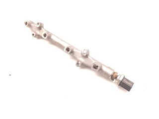 Vstřikovací lišta 05E133320, 04C906054C Volkswagen T-Roc DPCA