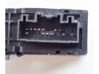 Блок управления крышки багажника