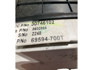Панель приборов 30746102, 69594700T Volvo V70
