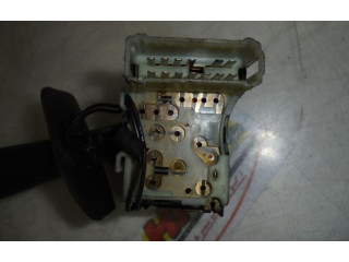 Ручка стеклоочистителей Renault Clio I