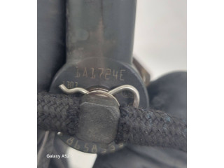 Комплект форсунок 8658351, 30756063    Volvo V70  d5244t 