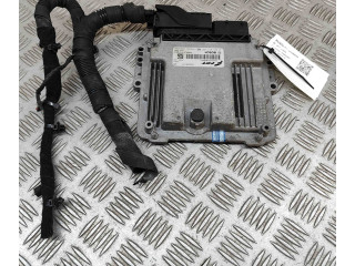 Блок управления двигателя 55259747, 0281017827   Fiat 500L