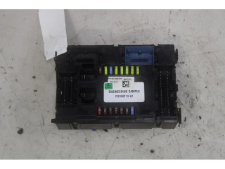 Блок предохранителей    Jeep Renegade    