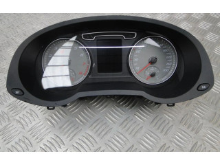 Панель приборов 8U0920940F, 8U0920940F   Audi RS Q3       